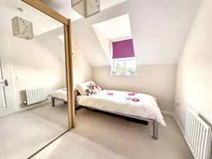 bedroom- click for photo gallery